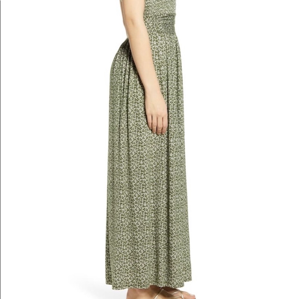 Strapless Smocked Bodice Easygoing Breezy … - Picture 4 of 6